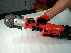 Использование пресс-клещей Voll M 18